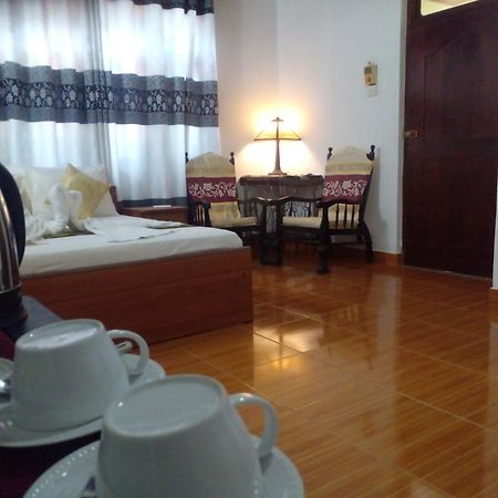 Steur Villa Negombo Extérieur photo